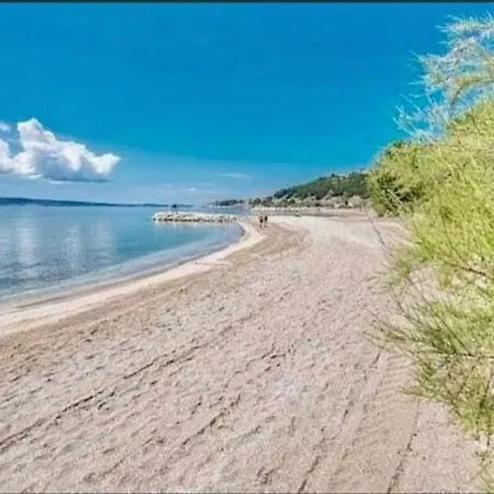 Marina Lägenhet Omiš