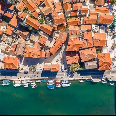 Apartment Marina